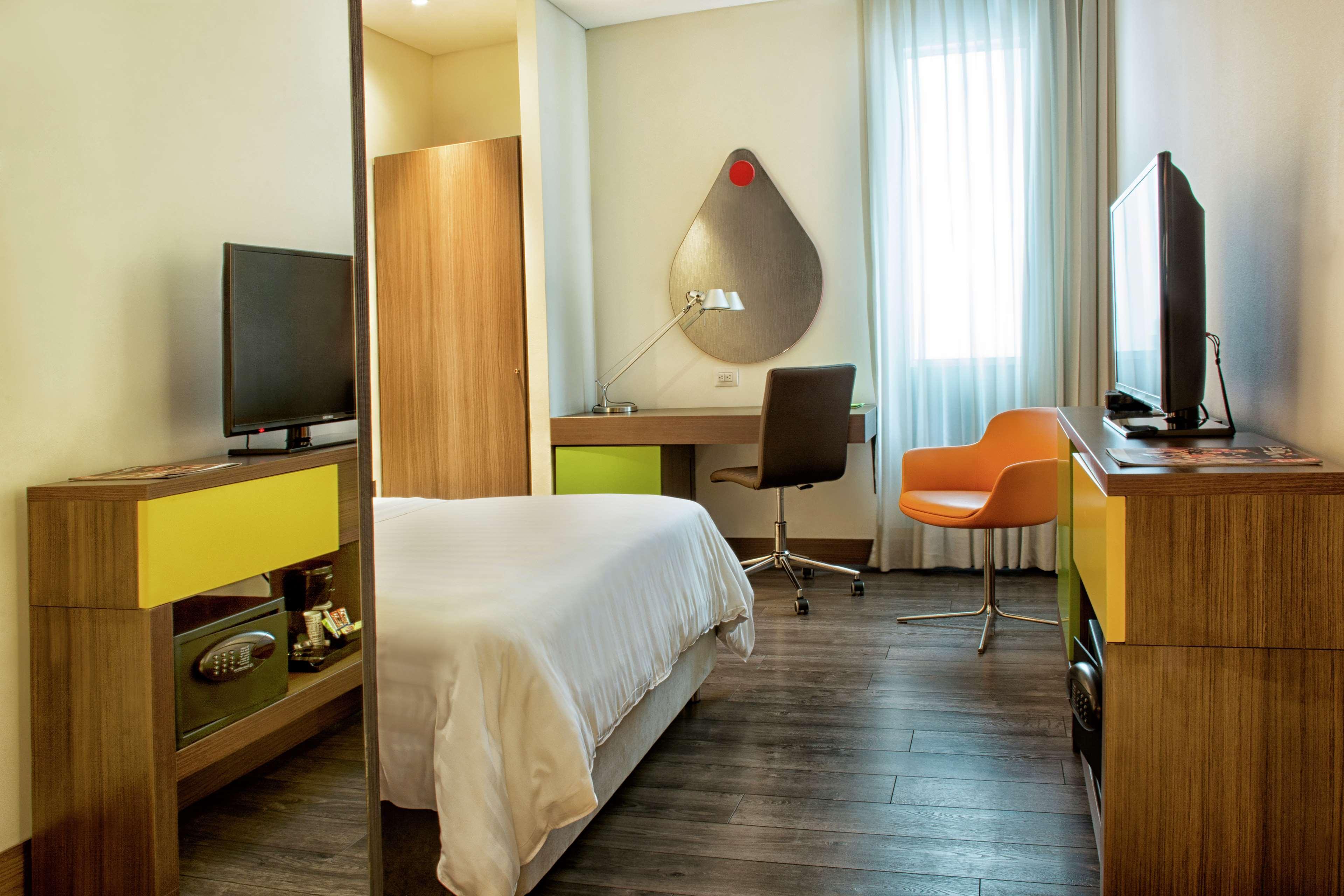 Hampton By Hilton Cali Ξενοδοχείο Εξωτερικό φωτογραφία