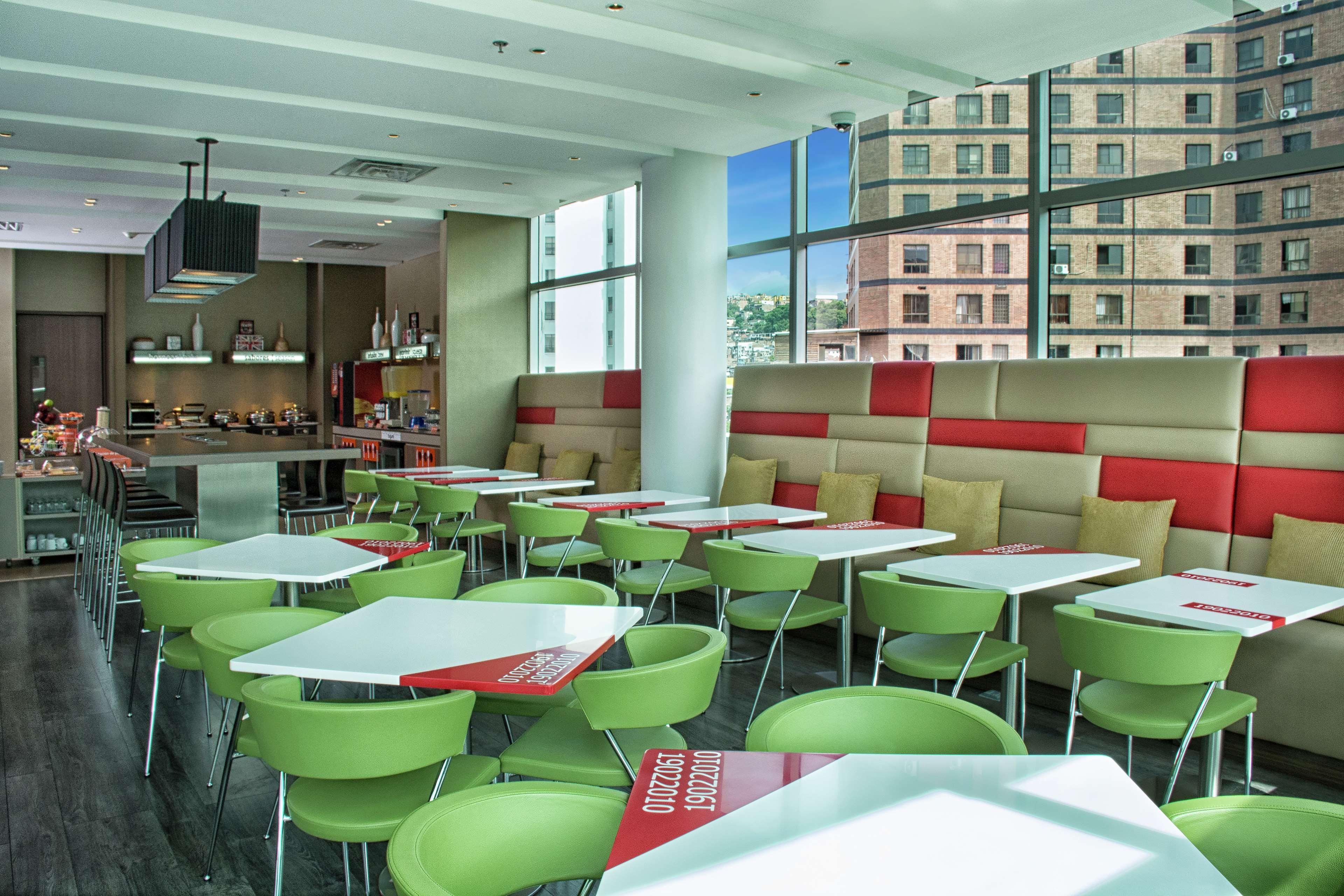 Hampton By Hilton Cali Ξενοδοχείο Εξωτερικό φωτογραφία