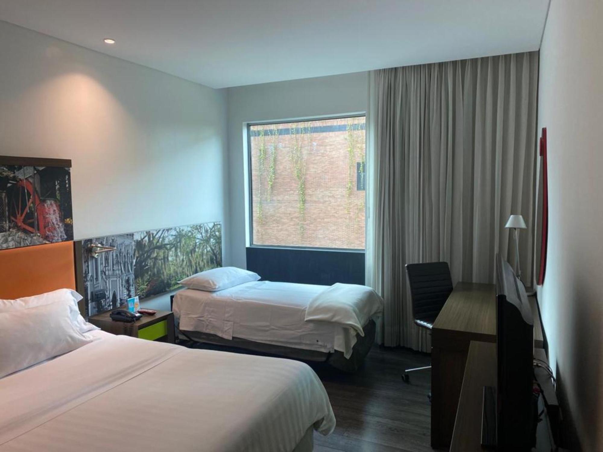 Hampton By Hilton Cali Ξενοδοχείο Εξωτερικό φωτογραφία